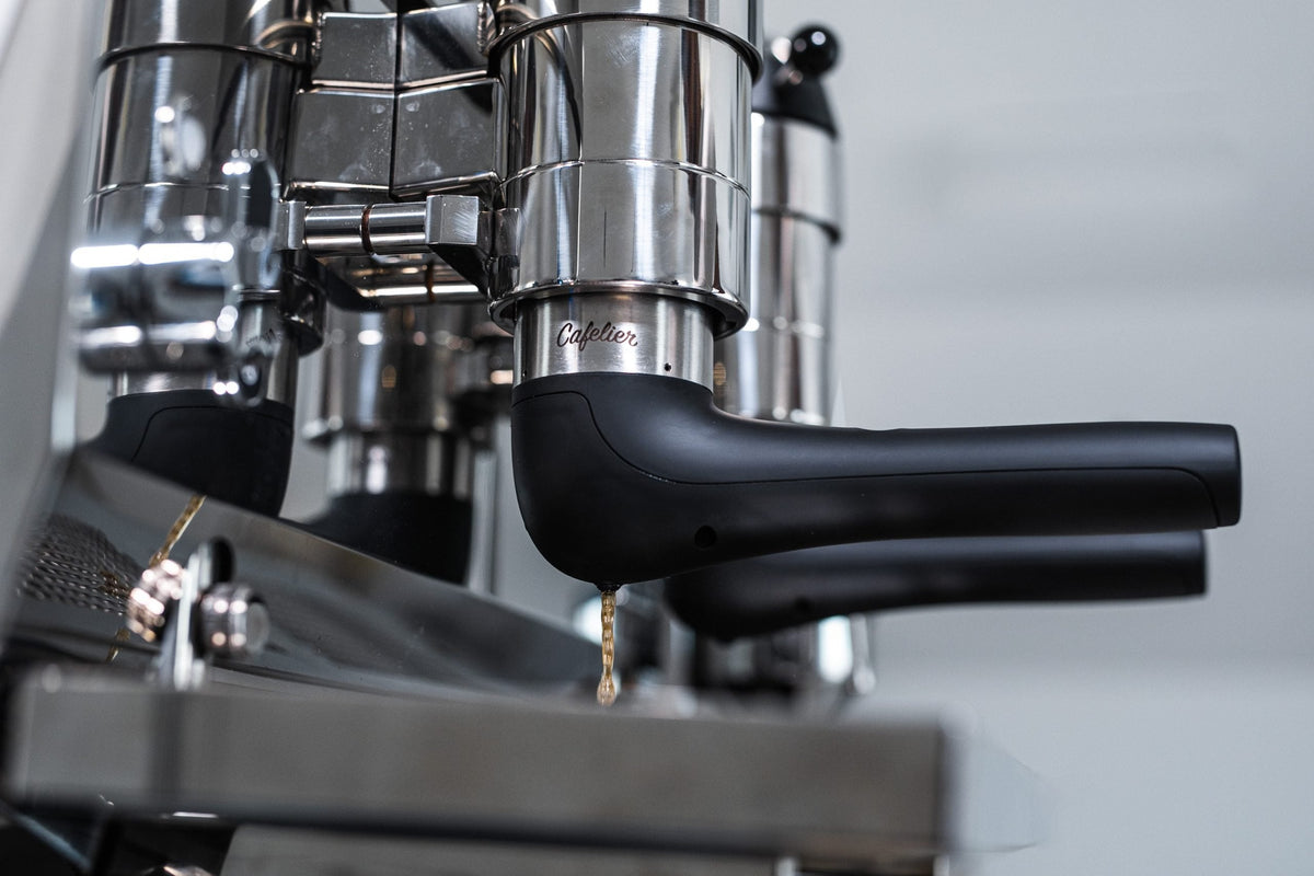 CAFELIER C2 cleaning device