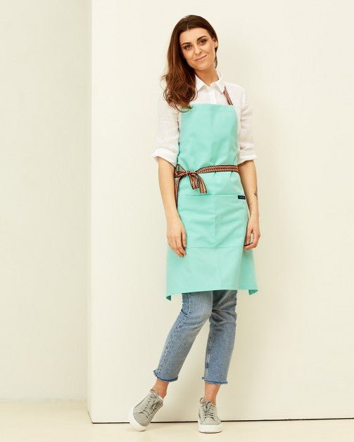 Lucio Verso Mint Classic Apron - Caffeine Lab